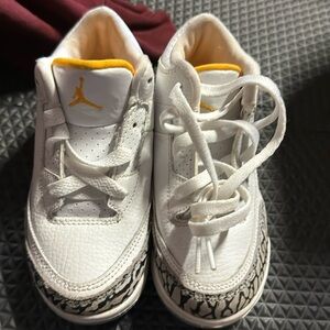 Jordan 3’s in awesome condition worn about 3x no box